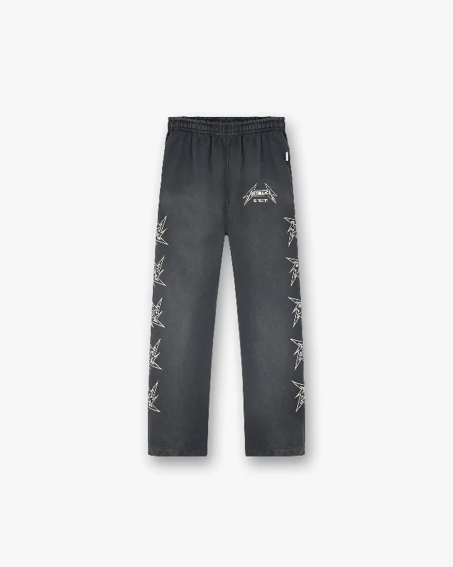 Upgrade your wardrobe with stylish men's apparel – now on sale! Represent X Metallica™️ Local Crew Sweatpant - Stained Black Upgrade your wardrobe with stylish men's apparel – now on sale! Represent X Metallica™️ Local Crew Sweatpant - Stained Black