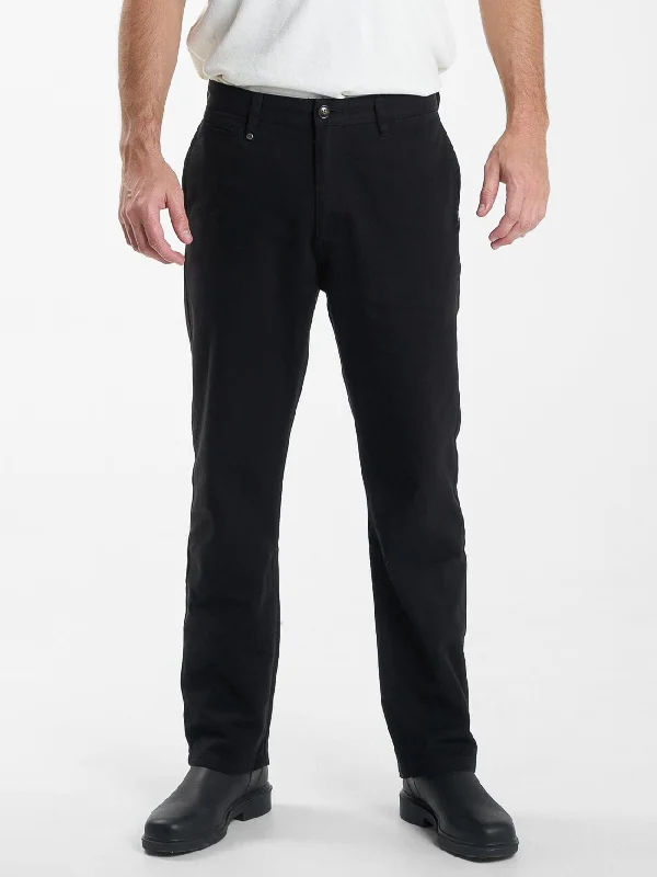 Shop stylish clothing for less – Great deals this week only. Minimal Thrills Work Chino - Black Shop stylish clothing for less – Great deals this week only. Minimal Thrills Work Chino - Black