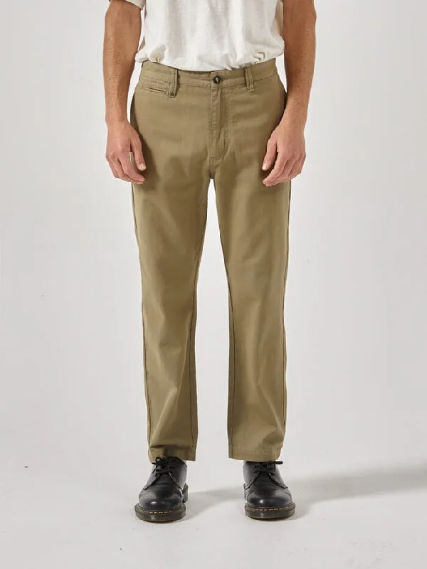 Shop now for affordable fashion – Enjoy free shipping on clothing orders. Minimal Thrills Work Chino - Aloe Shop now for affordable fashion – Enjoy free shipping on clothing orders. Minimal Thrills Work Chino - Aloe