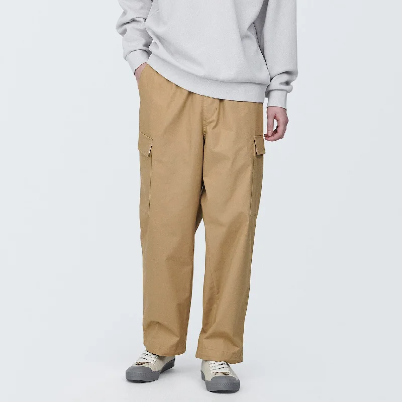 Get 25% off select men’s clothing when you shop online!  Ripstop Easy Cargo Pants
