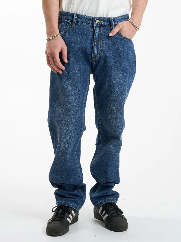 Shop stylish men’s clothing and enjoy amazing discounts. Straight Line Denim Jean - Roadhouse Blue Shop stylish men’s clothing and enjoy amazing discounts. Straight Line Denim Jean - Roadhouse Blue