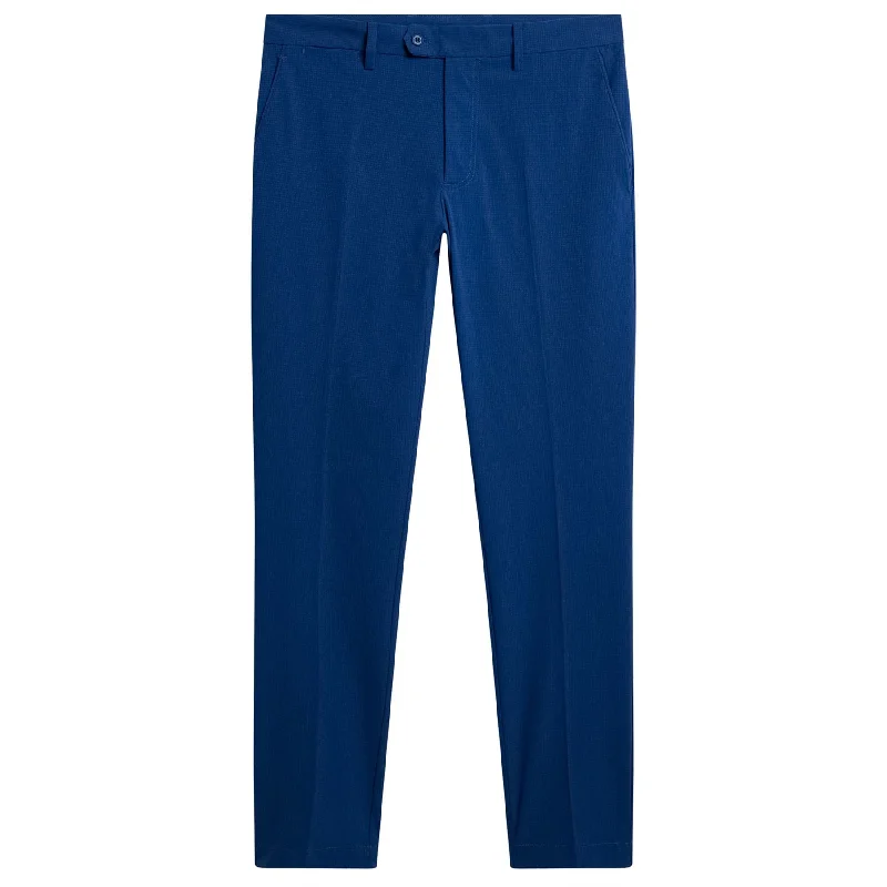 Shop the best clothing sales of the year!  Vent High Golf Pants Blue Curacao - SU24