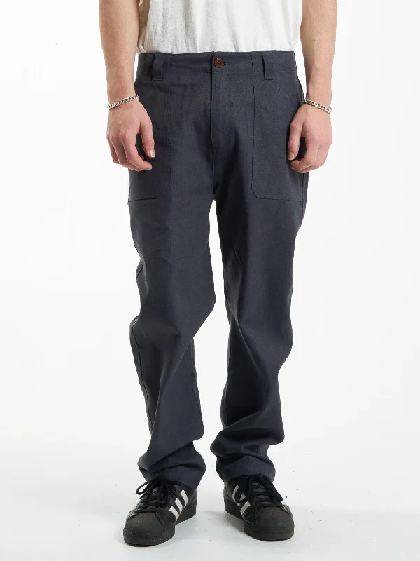Unbeatable discounts on top-selling apparel – Only available online. Hemp Thrills Slacker Utility Pant - Slate Unbeatable discounts on top-selling apparel – Only available online. Hemp Thrills Slacker Utility Pant - Slate