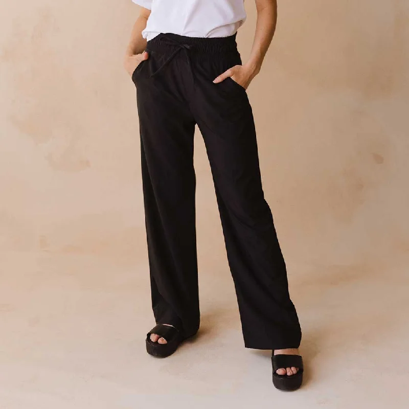 Shop men’s clothing now and enjoy amazing savings.  Audrey Trouser, Black