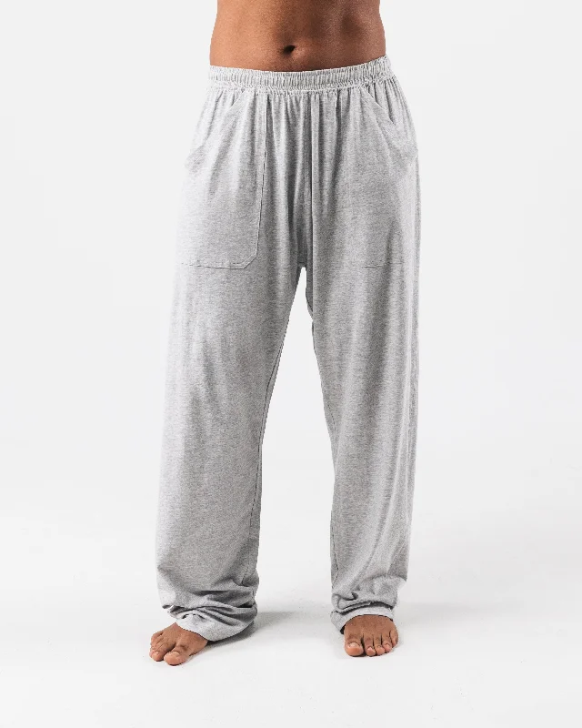Look sharp without breaking the bank – men’s clothing sale now! Zero Classic Straight Leg Pant - Heather Grey Look sharp without breaking the bank – men’s clothing sale now! Zero Classic Straight Leg Pant - Heather Grey