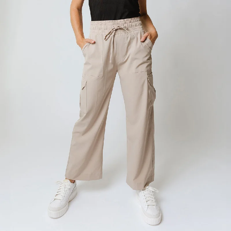 Flash sale alert! Shop fashion-forward clothing at discounted prices. Audrey Cargo Trouser, Cobblestone Flash sale alert! Shop fashion-forward clothing at discounted prices. Audrey Cargo Trouser, Cobblestone