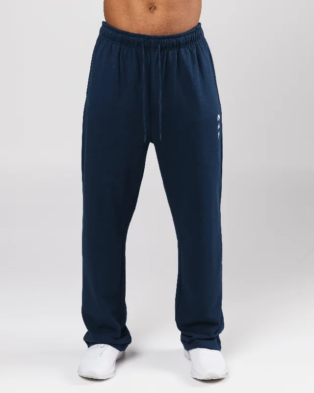Update your look for less with men’s clothing on sale. Three Pillar Heavyweight Pant - Denim Update your look for less with men’s clothing on sale. Three Pillar Heavyweight Pant - Denim