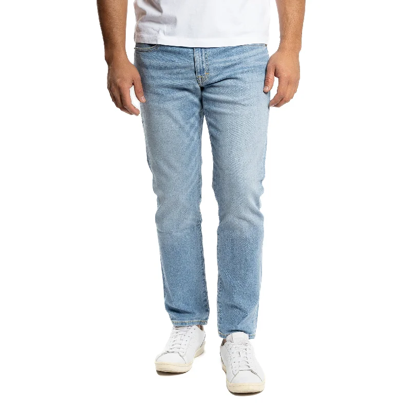 Save on top-selling fashion styles – Big discounts on men’s clothing. Johnny Stretch Jeans Standard Fit - Light Wash Save on top-selling fashion styles – Big discounts on men’s clothing. Johnny Stretch Jeans Standard Fit - Light Wash