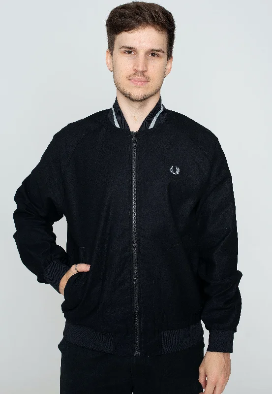 Upgrade your wardrobe with stylish men's apparel – now on sale! Fred Perry - Tennis Bomber Black - Jacket Upgrade your wardrobe with stylish men's apparel – now on sale! Fred Perry - Tennis Bomber Black - Jacket