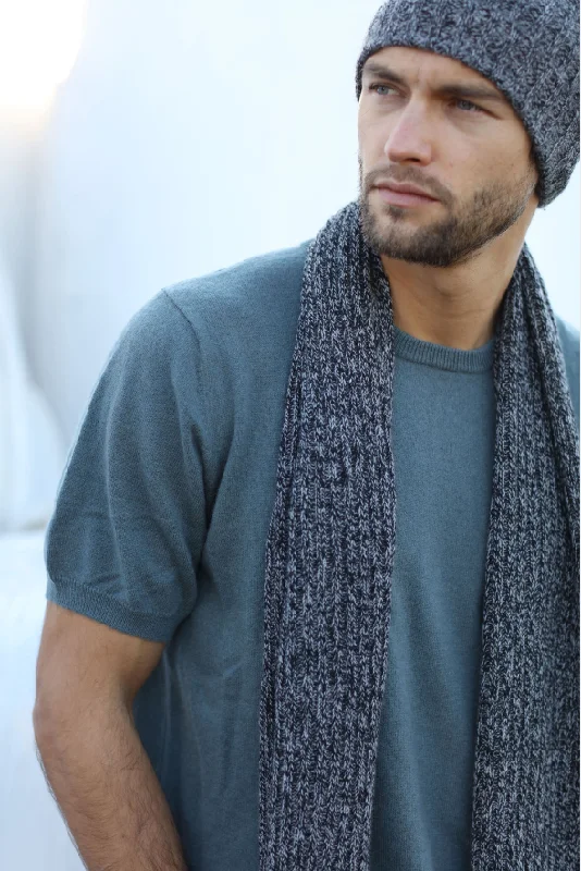 Shop the latest men's clothing trends at a fraction of the price. Trendy Short-Sleeve Cashmere Top Shop the latest men's clothing trends at a fraction of the price. Trendy Short-Sleeve Cashmere Top