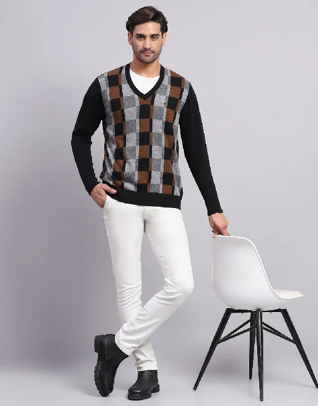 Shop the latest men's clothing trends at a fraction of the price. Men Black Self Design V Neck Full Sleeve Pullover Shop the latest men's clothing trends at a fraction of the price. Men Black Self Design V Neck Full Sleeve Pullover
