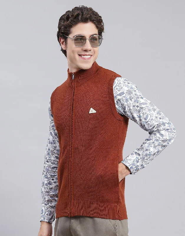 Shop affordable clothing for men – Up to 60% off! Men Brown Solid Stand Collar Sleeveless Sweater Shop affordable clothing for men – Up to 60% off! Men Brown Solid Stand Collar Sleeveless Sweater