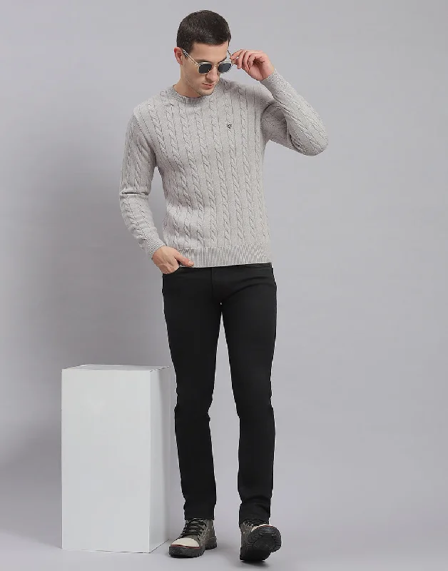 Top-rated clothing on sale – Shop now and get up to 80% off! Men Grey Self Design Round Neck Full Sleeve Sweater Top-rated clothing on sale – Shop now and get up to 80% off! Men Grey Self Design Round Neck Full Sleeve Sweater
