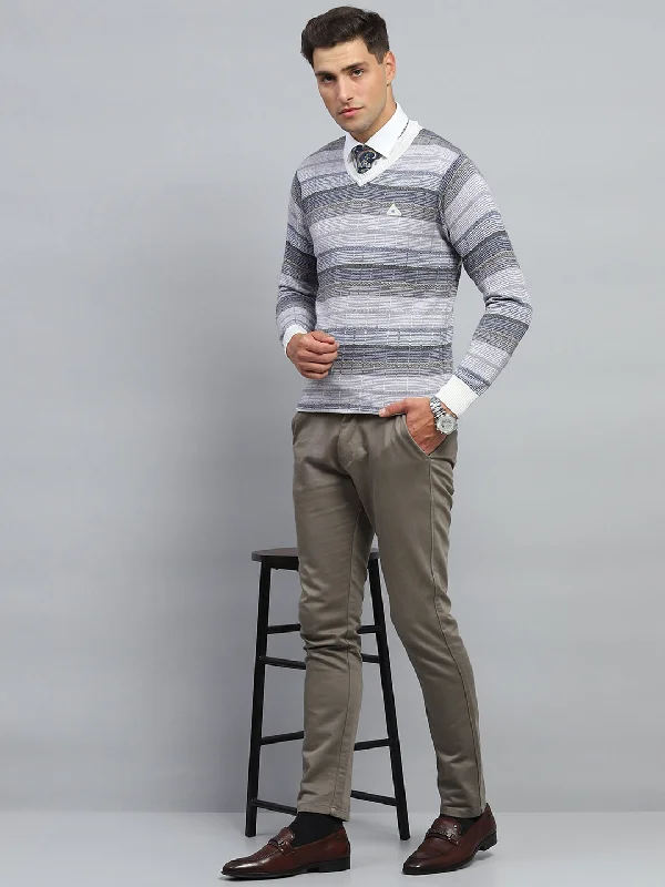 Shop the latest men’s styles at unbelievable prices.  Men Multicolor Check V Neck Full Sleeve Pullover