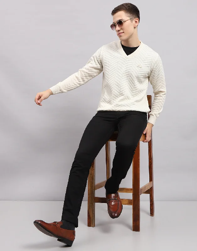 Get 25% off select men’s clothing when you shop online! Men Pink Self Design V Neck Full Sleeve Pullover Get 25% off select men’s clothing when you shop online! Men Pink Self Design V Neck Full Sleeve Pullover
