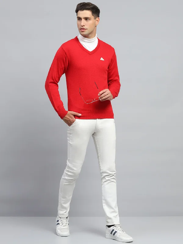 Shop now for fresh styles at discounted prices. Men Red Solid V Neck Full Sleeve Pullover Shop now for fresh styles at discounted prices. Men Red Solid V Neck Full Sleeve Pullover