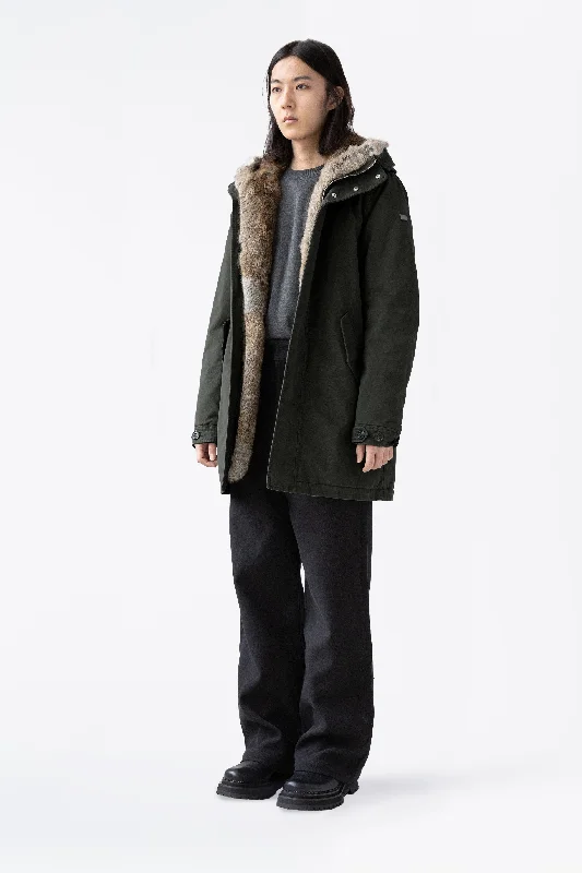 Shop men’s fashion for less – prices slashed on select items.  COTTON PARKA LYO