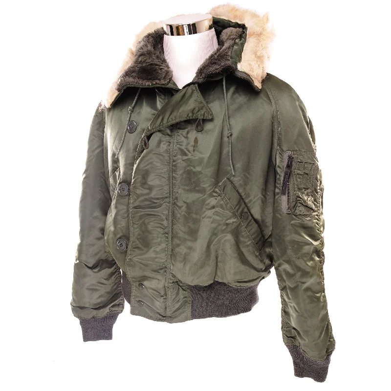 Shop stylish  fashion – Get huge savings on men’s clothing.  VINTAGE US ARMY PARKA E.C.W. FLIGHT JACKET N-2B N2B  1985 SIZE LARGE