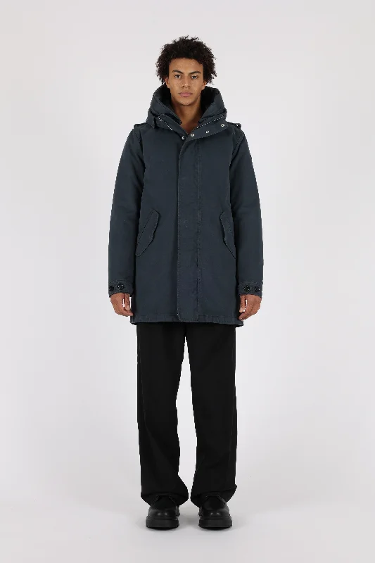 Update your look for less with men’s clothing on sale.  COTTON PARKA IVU