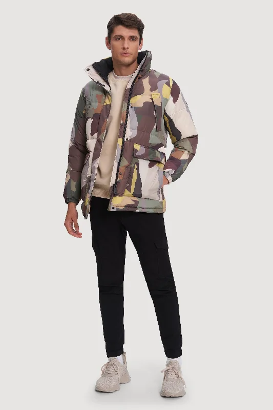 Get the latest trends in men’s clothing – huge savings inside.  Tamar