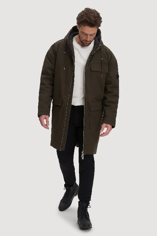 Shop stylish, comfortable men’s clothing at discounted prices.  Baker