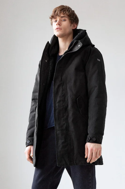 Refresh your wardrobe with the best deals on men's fashion.  COTTON PARKA ETO