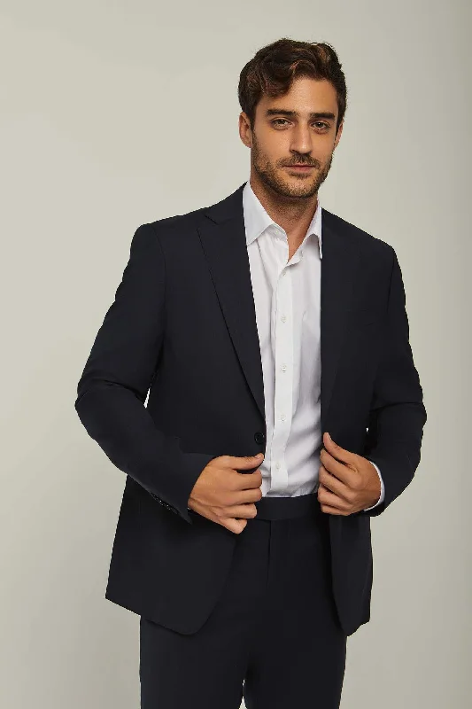 Best clothing deals . – Save up to 70% on trendy styles.  Blazer