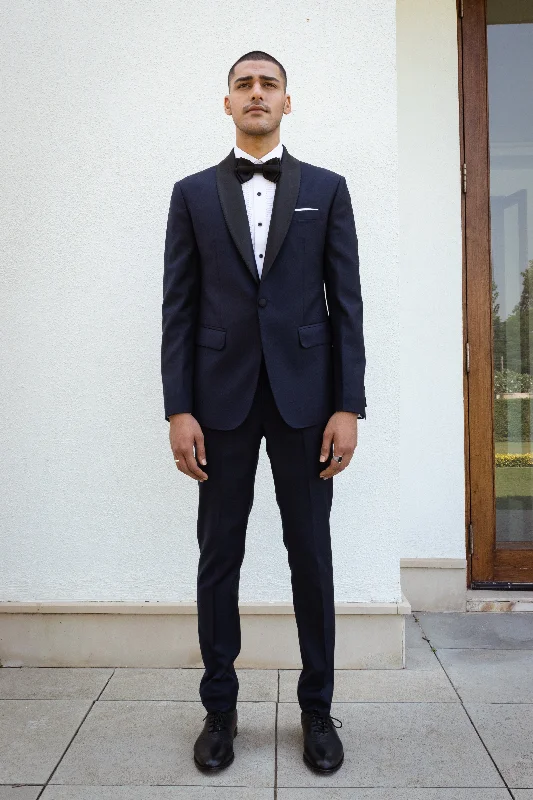Get fresh fashion for less – Shop trendy clothing at discounted prices. Black Shawl Lapel Tuxedo. Get fresh fashion for less – Shop trendy clothing at discounted prices. Black Shawl Lapel Tuxedo.
