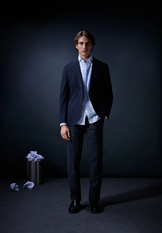 Shop the latest seasonal clothing sale – Big savings on stylish outfits.  PEAKED LAPEL WOOL BLAZER