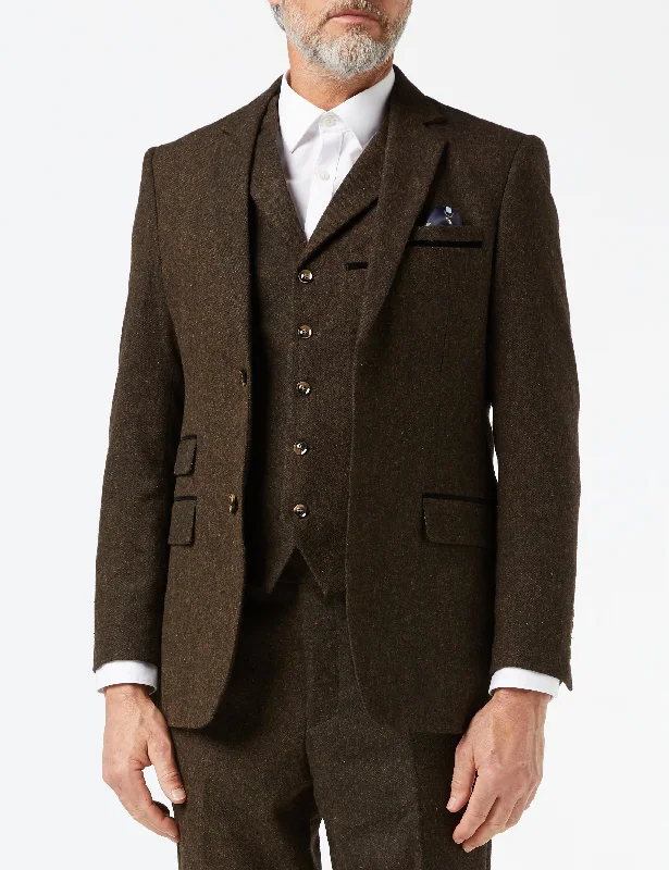 Save up to 60% on new arrivals in clothing – Shop now! CALVIN - BROWN TWEED JACKET & WAISTCOAT Save up to 60% on new arrivals in clothing – Shop now! CALVIN - BROWN TWEED JACKET & WAISTCOAT