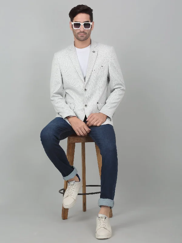 Update your look for less with men’s clothing on sale. Cantabil Men Light Grey Self Design Notch Lapel Casual Blazer Update your look for less with men’s clothing on sale. Cantabil Men Light Grey Self Design Notch Lapel Casual Blazer