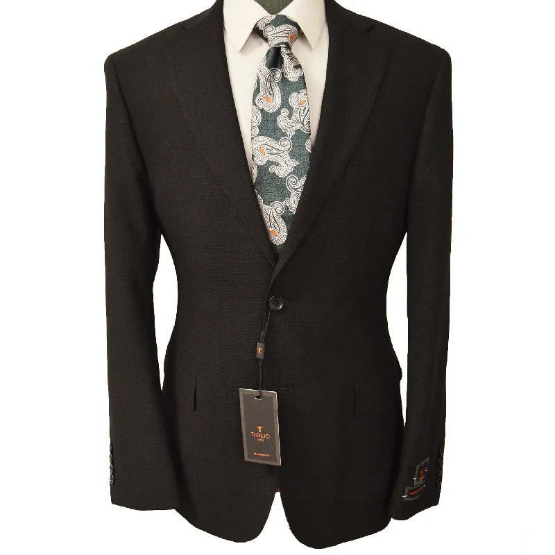 Save more with bundle deals on men’s fashion items.  DOLCETTO JACKET BY TIGLIO