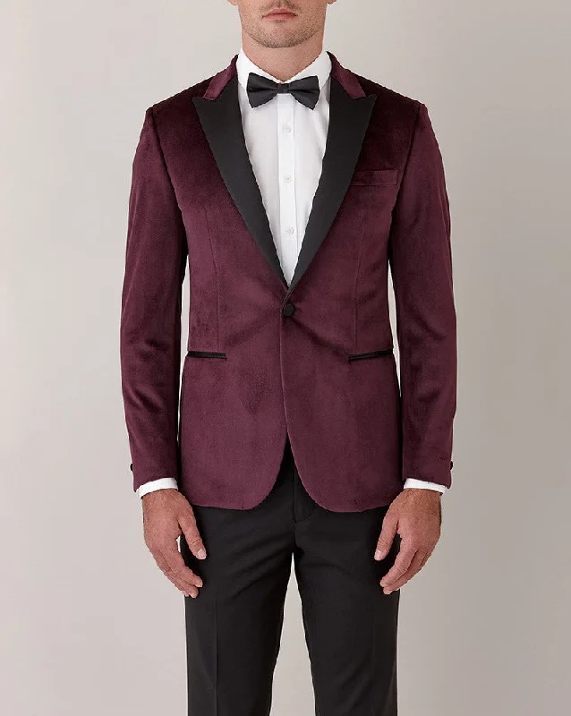Time to upgrade your wardrobe – shop men’s fashion on sale. Gibson Velvet Peak lapel Jacket Time to upgrade your wardrobe – shop men’s fashion on sale. Gibson Velvet Peak lapel Jacket