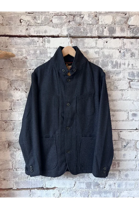 Shop the latest men’s styles at unbelievable prices. Heritage Trap Blazer - Dark Navy Whipcord Shop the latest men’s styles at unbelievable prices. Heritage Trap Blazer - Dark Navy Whipcord