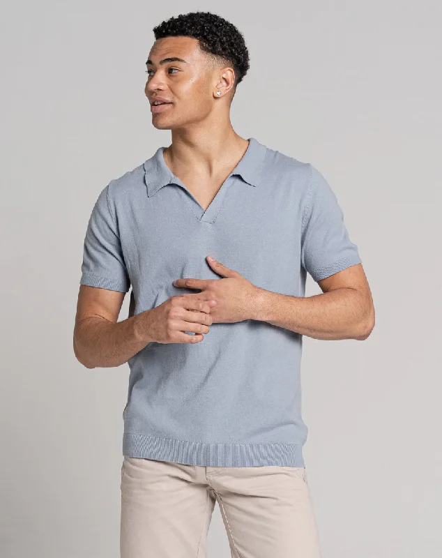 Limited-time promo – up to 70% off on men's essentials. ESSENTIAL SHORT SLEEVE OPEN COLLAR POLO | LIGHT BLUE Limited-time promo – up to 70% off on men's essentials. ESSENTIAL SHORT SLEEVE OPEN COLLAR POLO | LIGHT BLUE