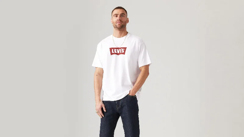 Massive markdowns on clothing items you love – Hurry before they’re gone!  Levi's® Men's Vintage Batwing Graphic T-Shirt