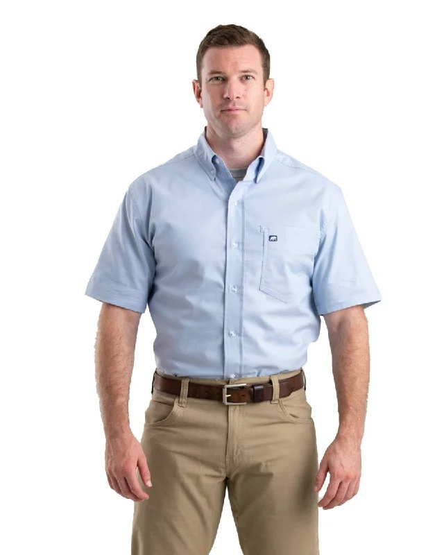 Shop clothing essentials at a fraction of the price – Men's Flex Short Sleeve Button Down Work Shirt Shop clothing essentials at a fraction of the price – Men's Flex Short Sleeve Button Down Work Shirt