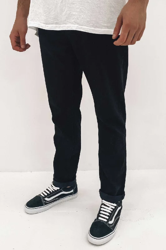 Flash discounts on men’s clothing – Don’t miss out! A 90s Relaxed Jean Dark City Jet Black Flash discounts on men’s clothing – Don’t miss out! A 90s Relaxed Jean Dark City Jet Black
