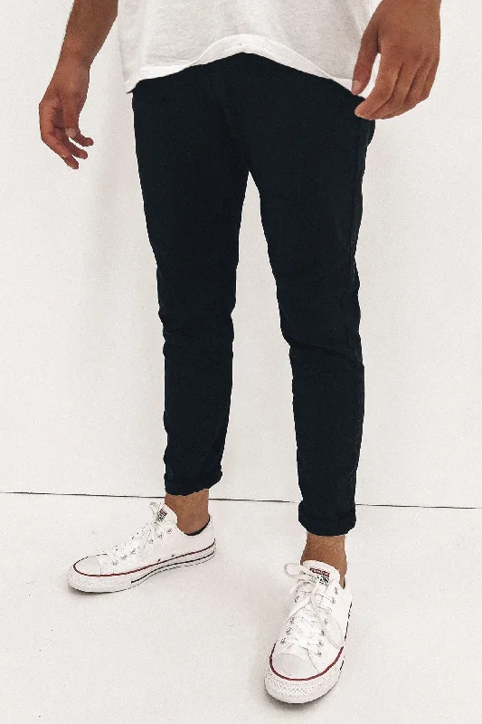 Special offers on the latest clothing collections – Don’t miss out! A1 Soho Jean Trashed Black Special offers on the latest clothing collections – Don’t miss out! A1 Soho Jean Trashed Black