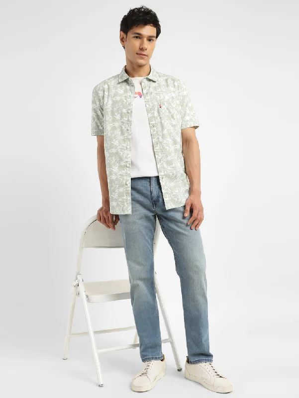 Time to upgrade your wardrobe – shop men’s fashion on sale. Men's 512 Blue Slim Tapered Fit Jeans Time to upgrade your wardrobe – shop men’s fashion on sale. Men's 512 Blue Slim Tapered Fit Jeans