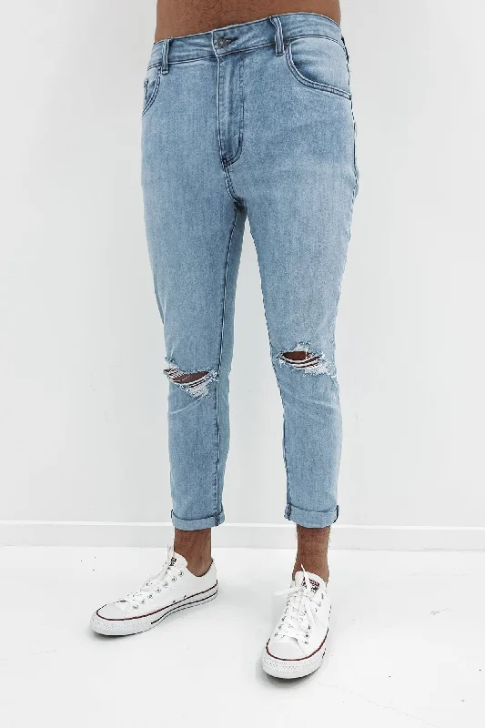 Shop stylish, comfortable men’s clothing at discounted prices. R1 Skinny Roller Jean Clearwater Blue Shop stylish, comfortable men’s clothing at discounted prices. R1 Skinny Roller Jean Clearwater Blue