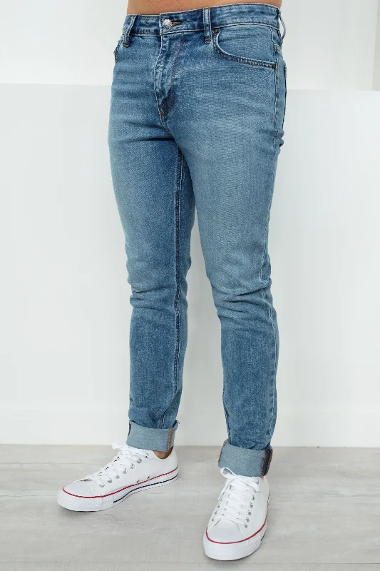 Shop now for fresh styles at discounted prices.  R2 Slim And Narrow Blue Focus