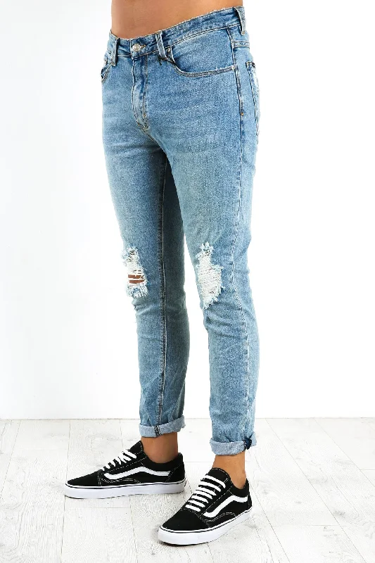 Seasonal clearance – Save on all clothing essentials this weekend. The Tapered Slim Jean Trashed Blue Seasonal clearance – Save on all clothing essentials this weekend. The Tapered Slim Jean Trashed Blue