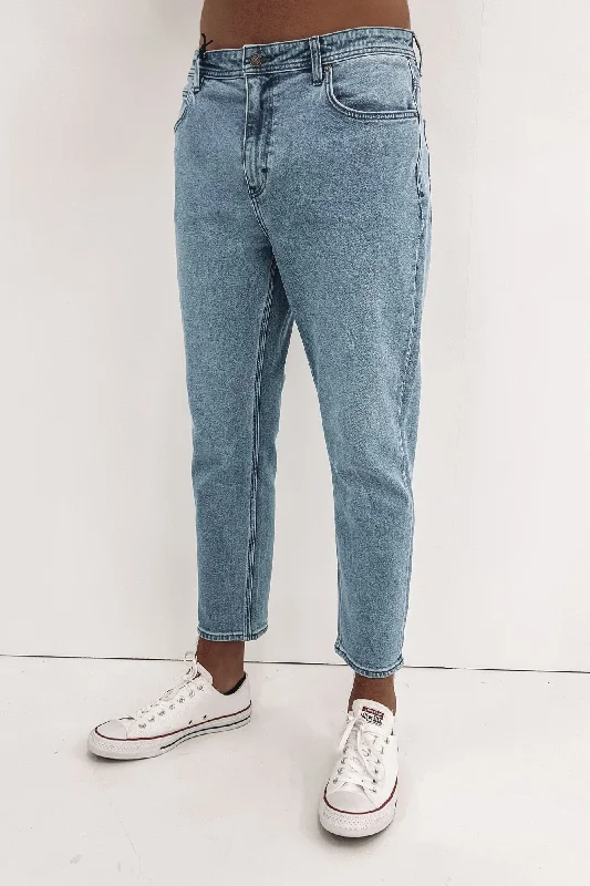 Exclusive offers on the latest clothing styles for men .  Z-Taper Jean Particle
