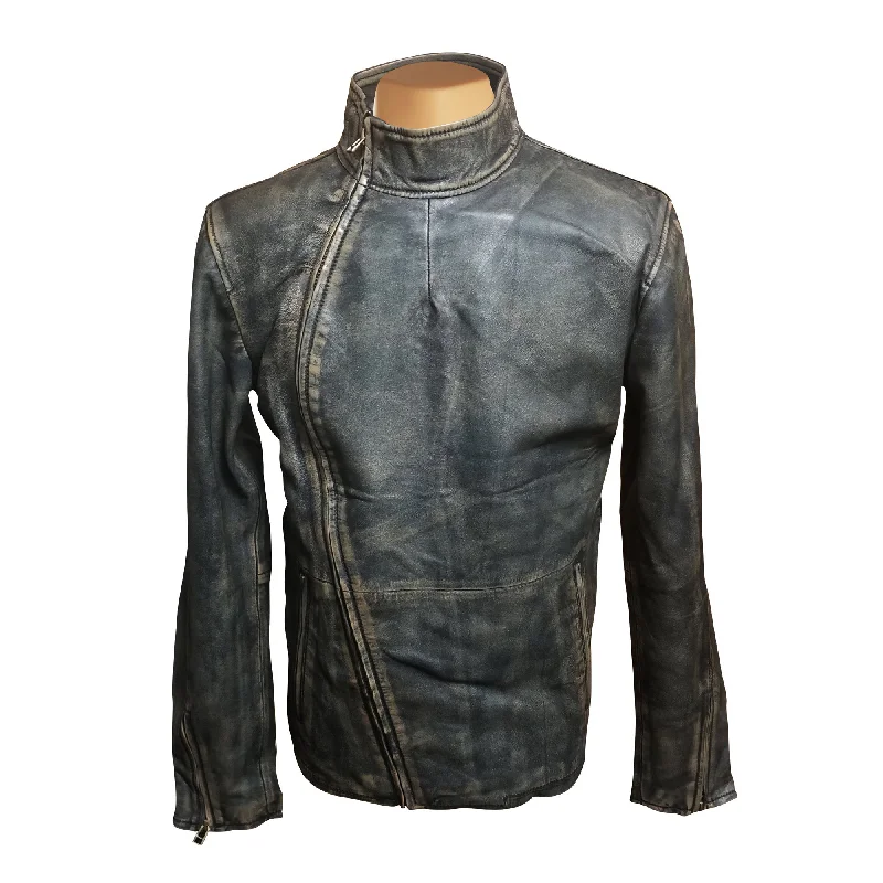 End-of-season sale – men’s clothing essentials up to 60% off! Kwame's vintage style leather jacket with straight collar End-of-season sale – men’s clothing essentials up to 60% off! Kwame's vintage style leather jacket with straight collar