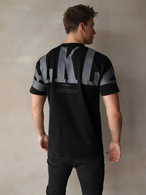 Limited-time promo – up to 70% off on men's essentials. BLKLY Relaxed T-Shirt - Black Limited-time promo – up to 70% off on men's essentials. BLKLY Relaxed T-Shirt - Black