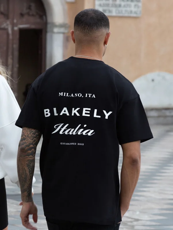 Exclusive discounts on men's fashion – shop today!  Italia Relaxed T-Shirt - Black