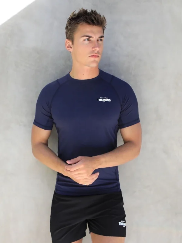 Don’t wait – Shop now for limited-time discounts on trendy clothing. Slim Training T-Shirt - Navy Don’t wait – Shop now for limited-time discounts on trendy clothing. Slim Training T-Shirt - Navy