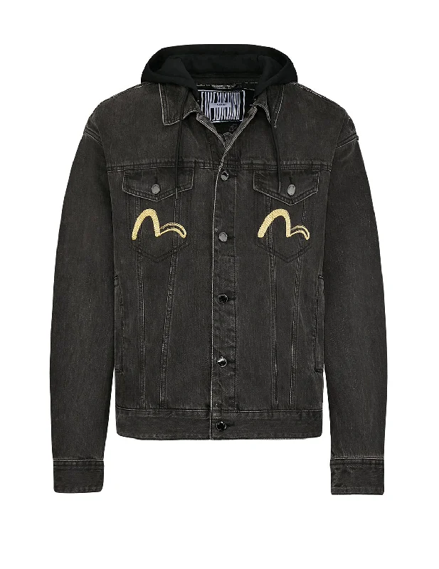 Look your best with exclusive savings on men’s fashion.  满地图案提花牛仔外套