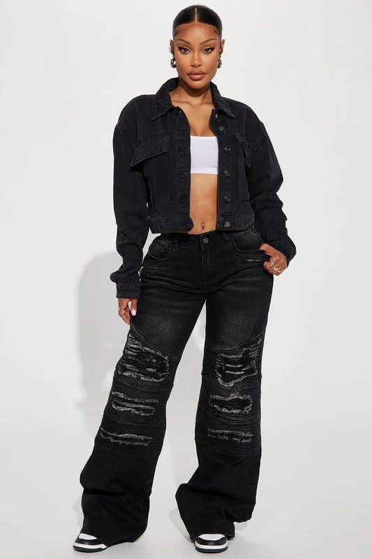 Save more with bundle deals on men’s fashion items.  WOMEN FASHION DENIM JACKET